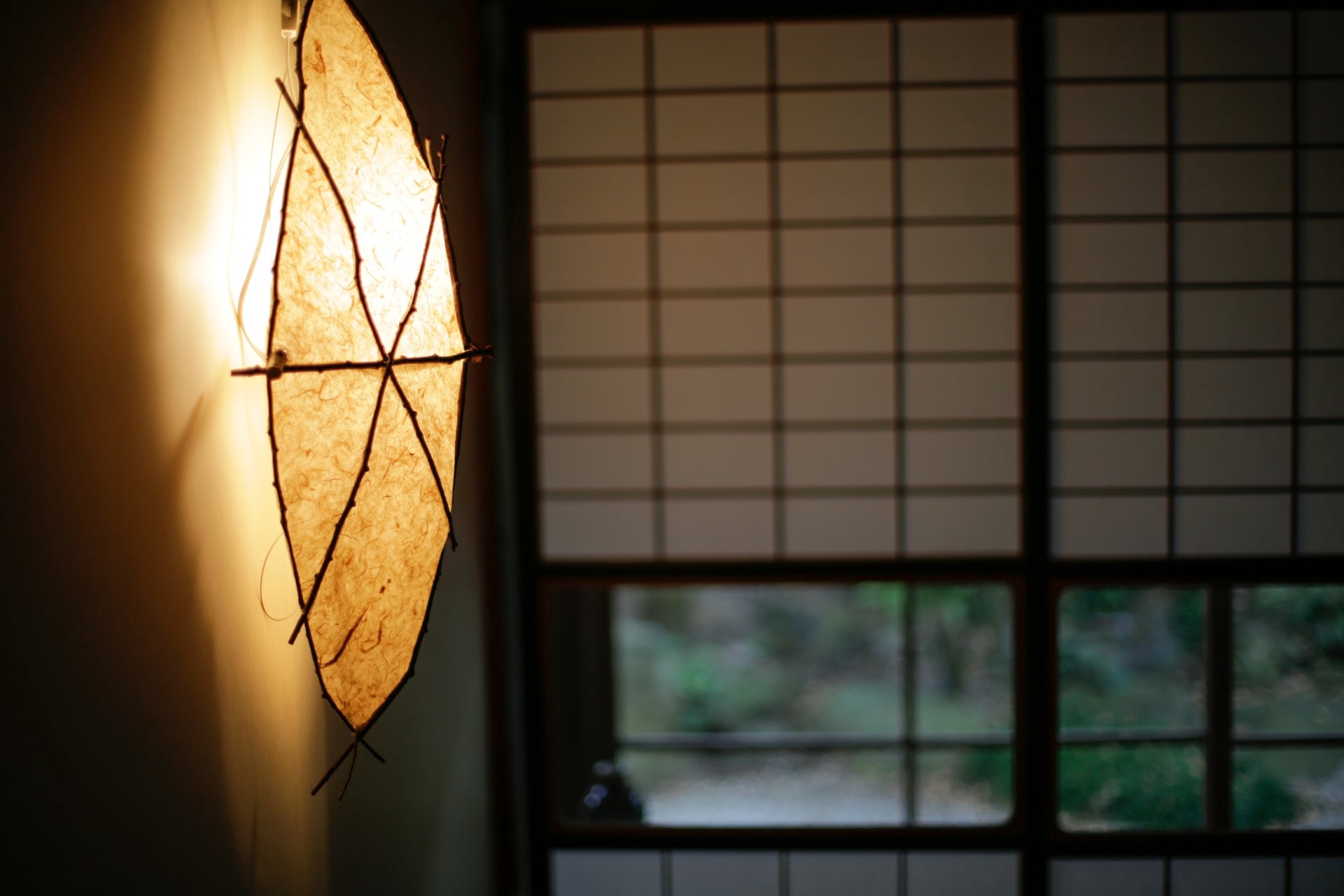 注文住宅の照明計画|間接照明と自然光で「陰翳」を活かす設計【茨城・千葉 注文住宅】